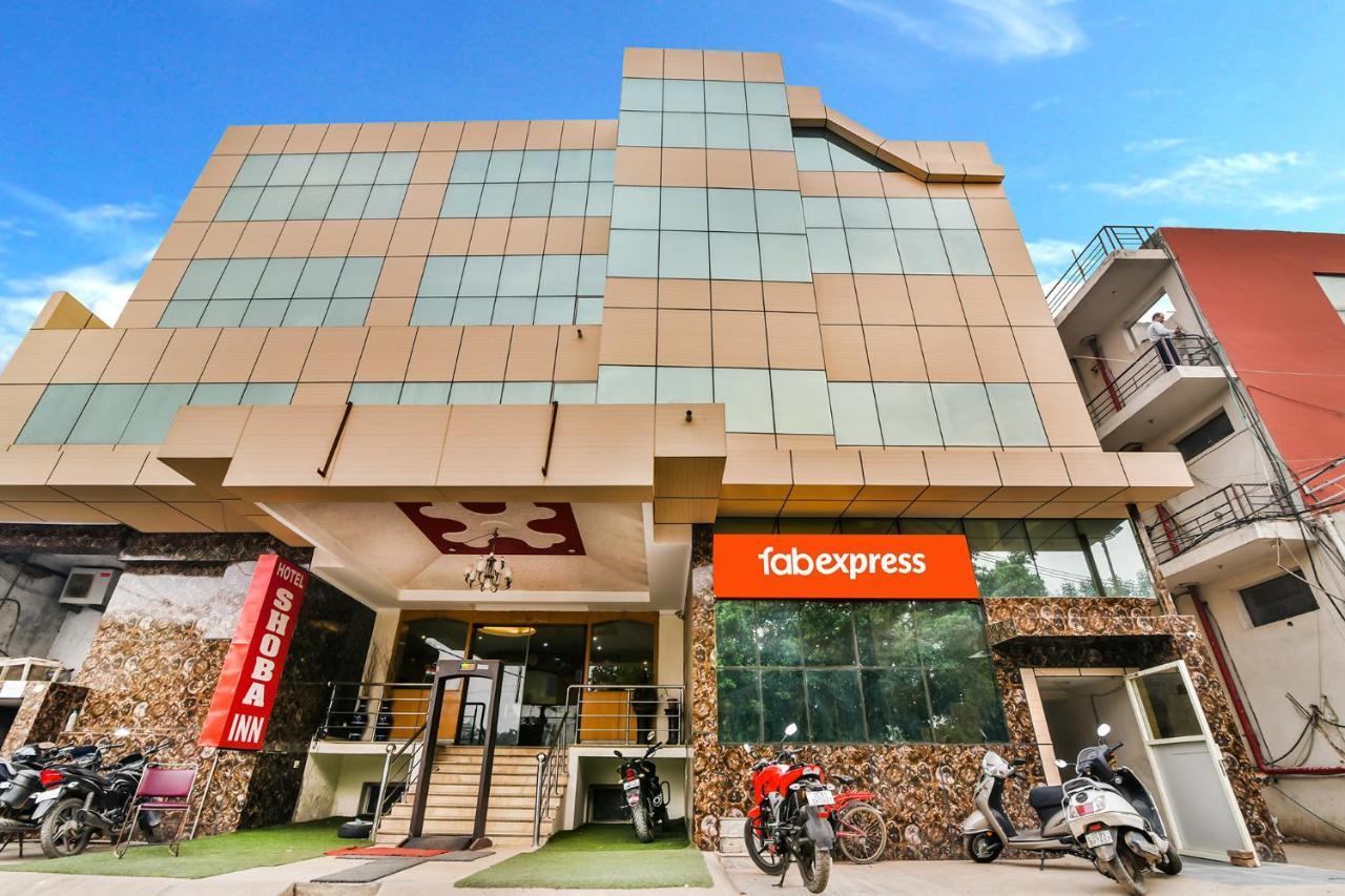 Fabexpress Grand Shoba Hotel New Delhi Exterior photo